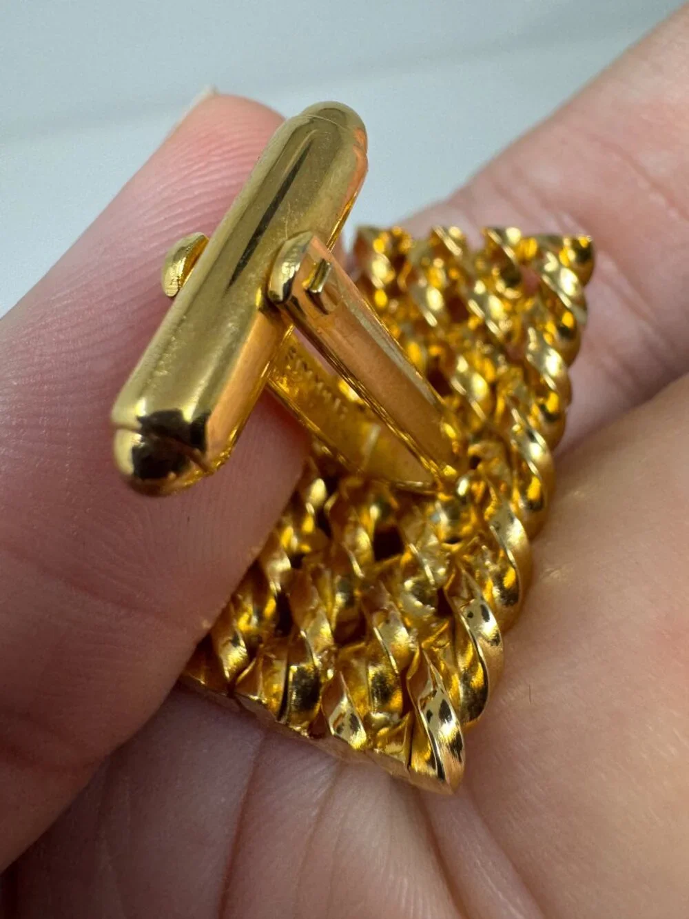 Vintage Simmons Karatclad Gold Twisted Rope Cufflinks